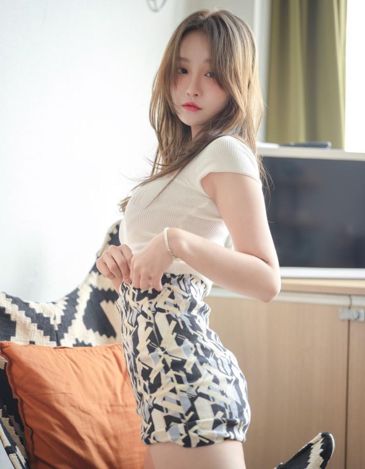 Leesnoww 写真合集-图萌365